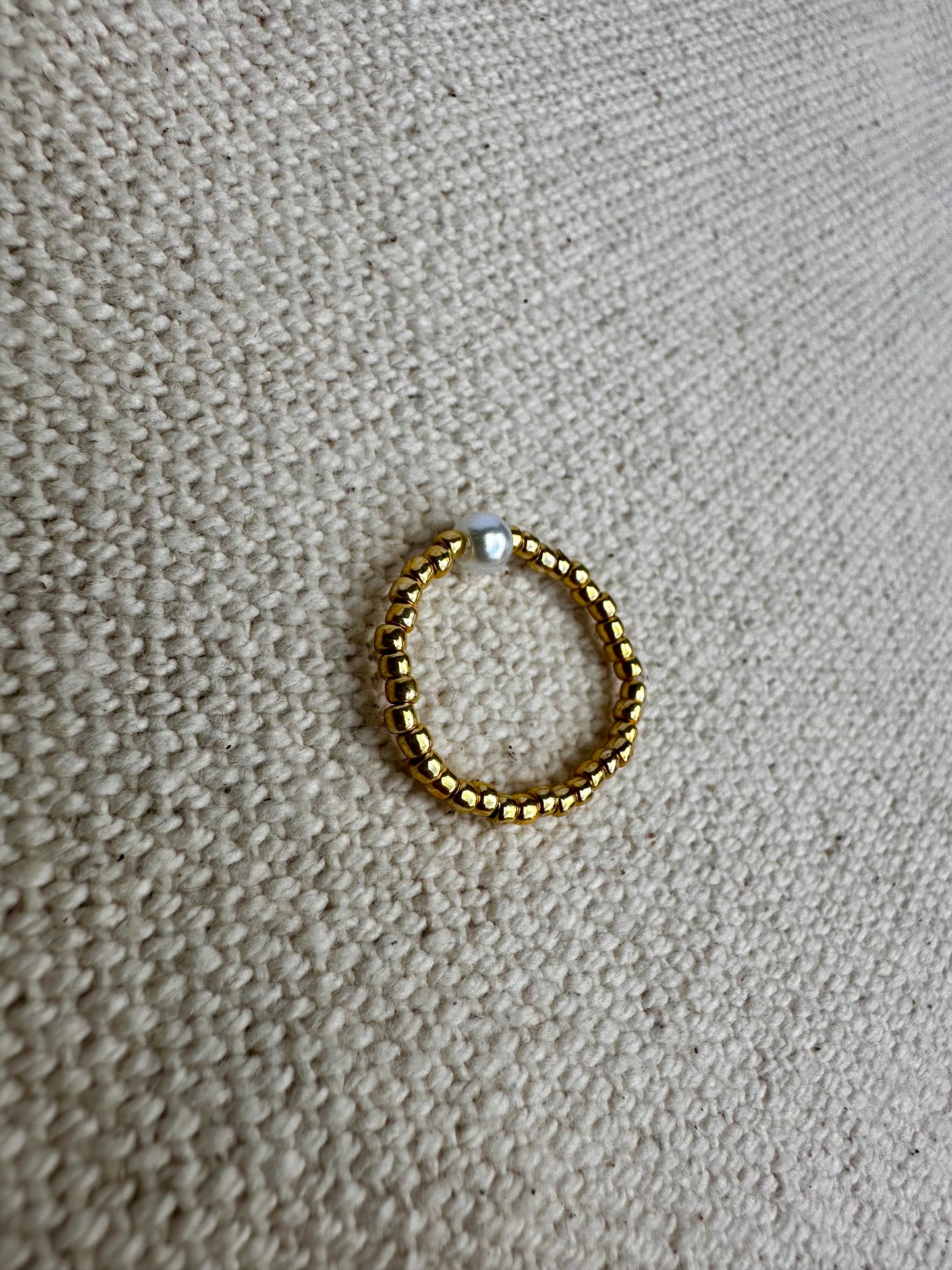 Dainty Pearly Rings